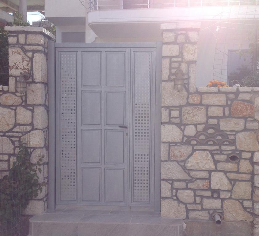 Riviera Rooms Himarë Dış mekan fotoğraf