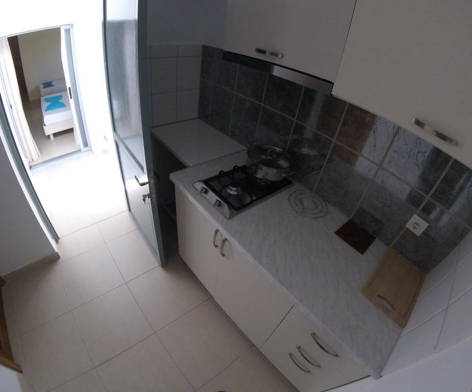 Riviera Rooms Himarë Dış mekan fotoğraf