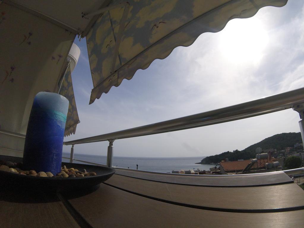 Riviera Rooms Himarë Dış mekan fotoğraf